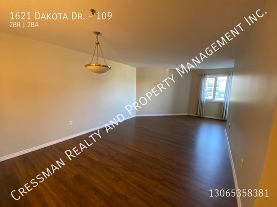 2 bed 2 bath Condo located in east Regina, SK. - Photo 1