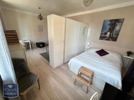 Location Appartement 1 pièce 35m² TOULON 83000 - Photo 3