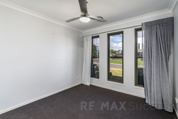 15 Entabeni Drive, Kearneys Spring QLD 4350 - House For Rent | Domain - Photo 1