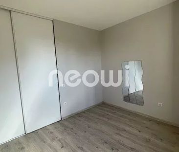 Location Appartement 3 pièces 62m² ST GEORGES DE RENEINS 69830 - Photo 3