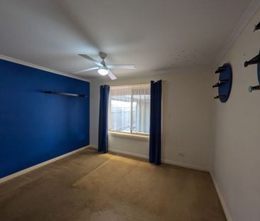 Large and Well Presented Family Home. - Photo 4