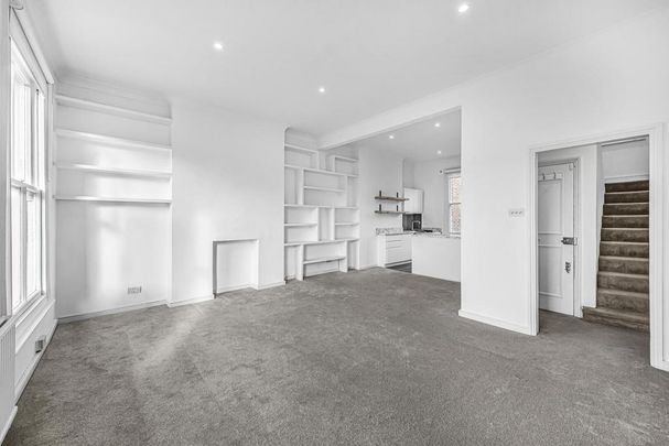 2 bedroom flat to rent - Photo 1