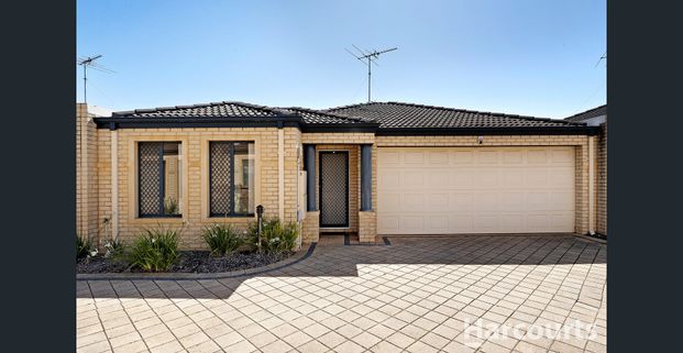 Comfort and convenience in one - Photo 1