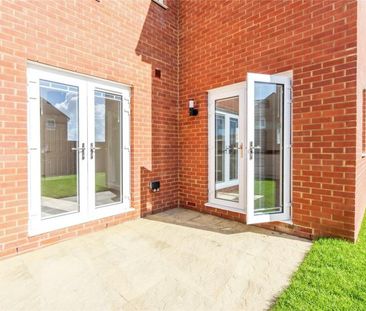 4 bedroom house to rent Tern Crescent, Bosham, Chichester, West Sus... - Photo 5