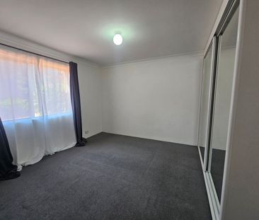 MODERN TWO BEDROOM APARTMENT IN A GATED COMMMUNITY - Photo 4