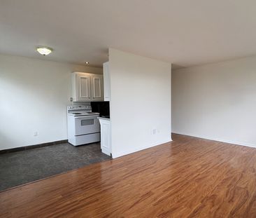 For Lease - 140 Springhurst Avenue Unit# 42, Toronto, Ontario - Photo 5