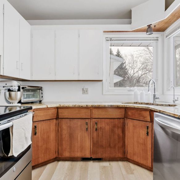 7 Oak Crescent Upper, Steinbach, MB - Photo 1