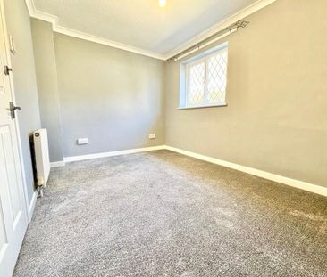 2 bedroom end of terrace house to rent - Photo 5