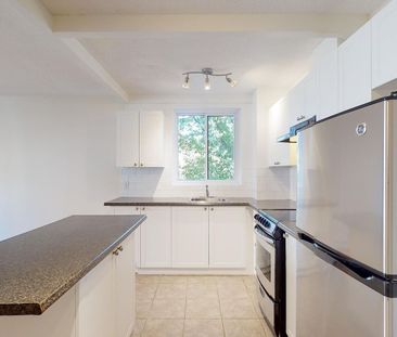 Minutes to Wellington and The Bayview LRT Station! - Photo 5