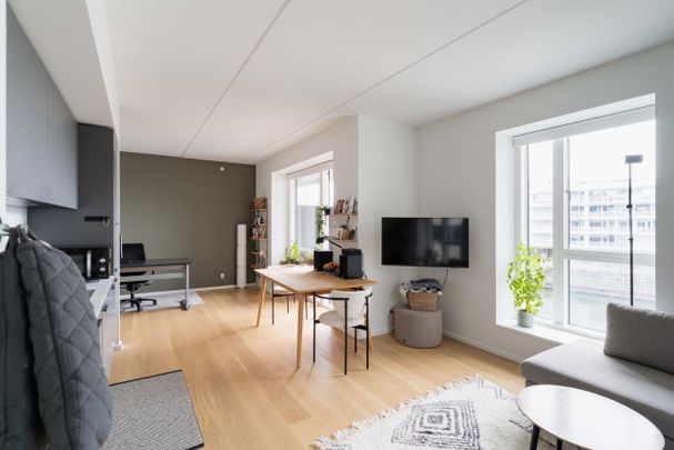 Moderne lejlighed på Kronløbsøen - Photo 1