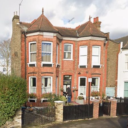 Room in a Shared House, Barrington Road, N8 - Photo 4