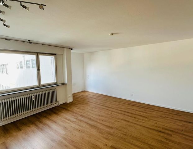 Schöne 1 Zimmer Wohnung Stuttgart Mitte - Photo 1