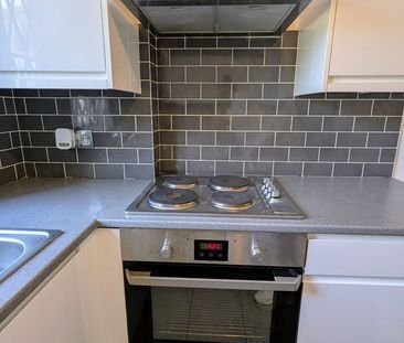 1 Bed Flat, Silverdale, SE26 - Photo 5