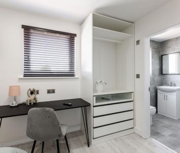 6 bedroom house to rent - Photo 3