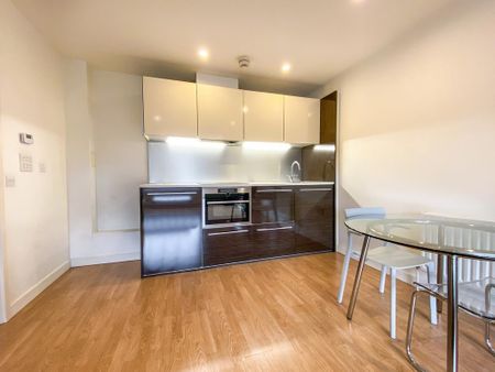 1 bedroom flat to rent - Photo 5