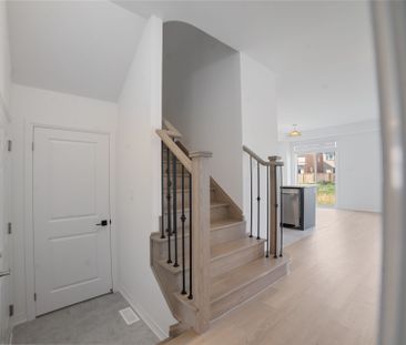 For Lease - 115 Velvet Way, Thorold, Ontario - Photo 3