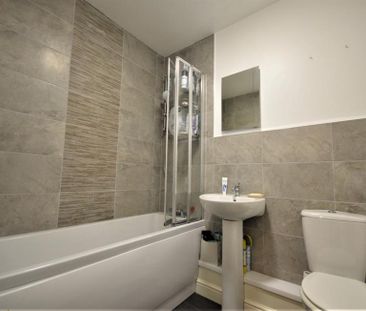 2 Bedroom Apartment To Let - Photo 1