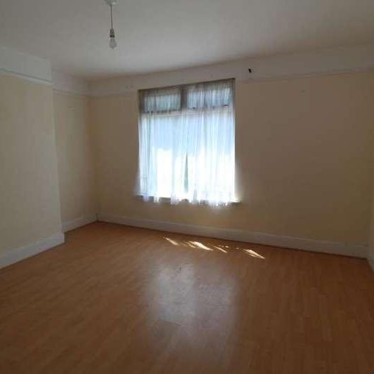 Rosebery Road, Gillingham, ME7 - Photo 1