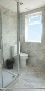 1 bedroom in a house share to rent - Photo 3