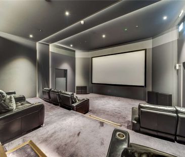 This stunning and ultra modern two bedroom two bathroom apartment s... - Photo 1