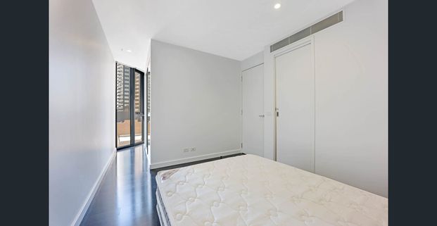 Stunning Residence at Silverleaf Apartments - South Melbourne - Photo 1