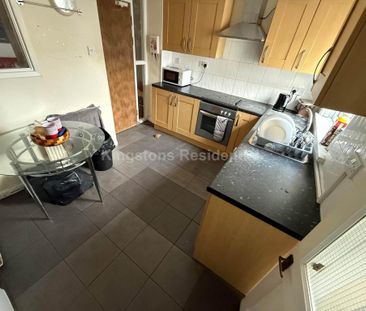 3 bedroom terraced house to rent - Photo 6