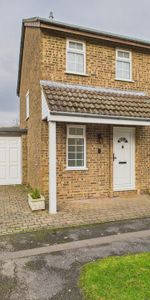 3 bed detached house to rent in Stocklands Way, Prestwood, Great Missenden, Buckinghamshire, HP16 0SJ - Photo 3