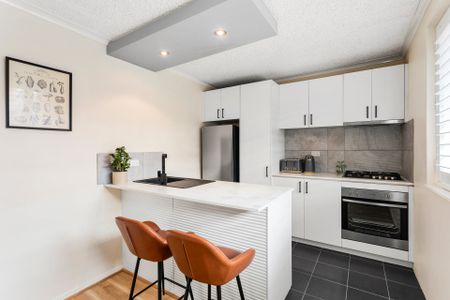 Thinking of selling? Contact our agent - Photo 5