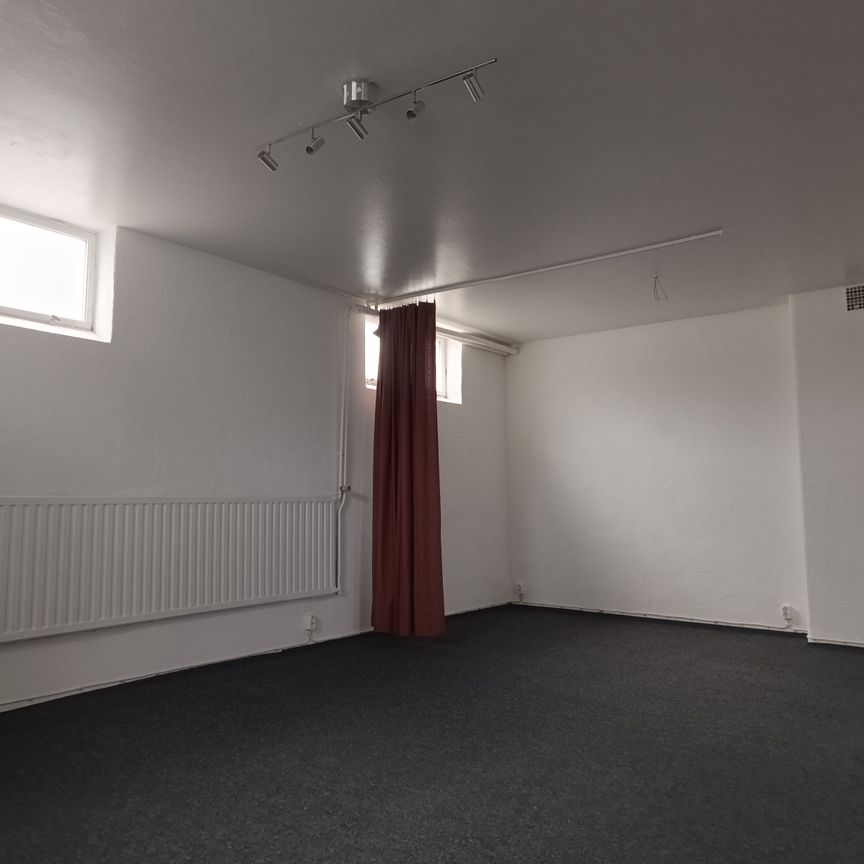 Kerstinbodagatan, Katrineholm - Photo 1