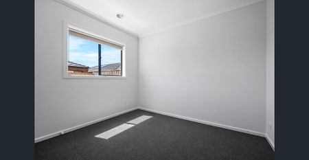 Brand New Designer Family Home in Sunbury - Photo 2