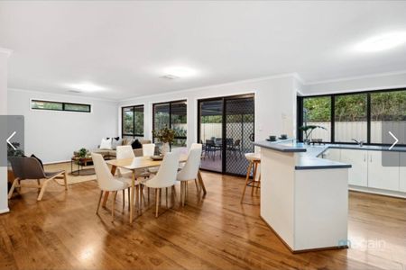 Aldinga Beach - Photo 3