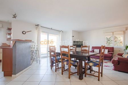 Saint-cergues 4 pièce de 90m2 avec garage et balcon - Photo 3