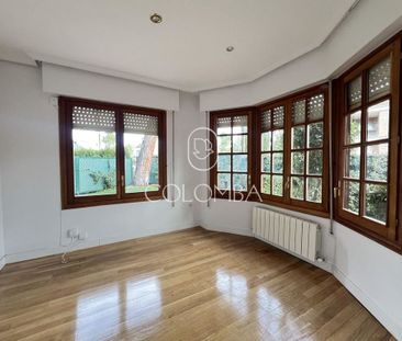 Luxury House for rent in Madrid, Autonomous Region of Madrid - Photo 3