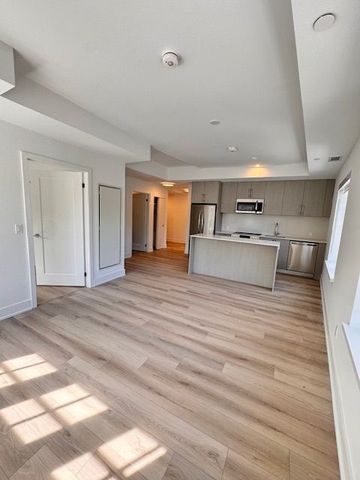 For Lease - 8 Manor Road Unit# 204, Toronto, Ontario - Photo 4