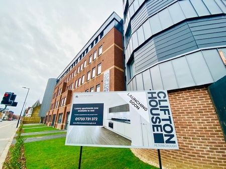 Broadway, Peterborough - Photo 2