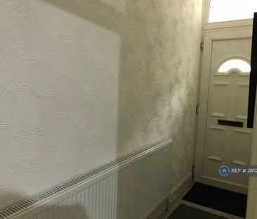 4 bedroom terraced house to rent - Photo 5