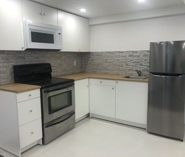 For Lease - 290 Britannia Avenue Unit# Lower, Bradford West Gwillim... - Photo 4