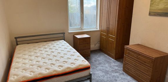 Room in a Shared House, Minstead Road, B24 - Photo 2