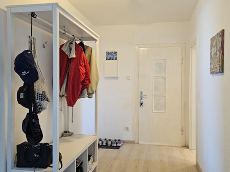 Moderne 2-Zimmer Wohnung in direkter Citylage von Hattingen! - Photo 2