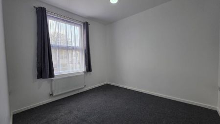 5 bedroom terraced house to rent - Photo 5