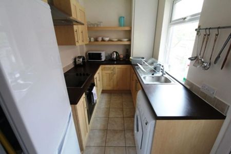 11 Arthur St - 50 Week Contract & Great LocationLoughborough - Photo 4