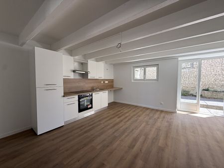 Location Maison 4 pièces 102m² SALLES D ANGLES 16130 - Photo 4