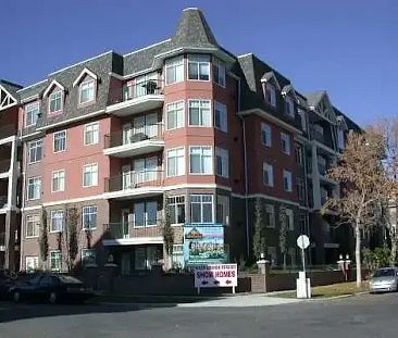 Luxury Condo in Erlton- near MNP Centre | 2320 Erlton St SW, Calgary - Photo 1