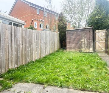 3 bedroom terraced house to rent - Photo 6