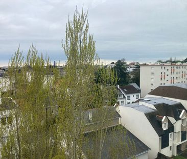 Location Appartement 2 pièces 50m² NANTES 44300 - Photo 5