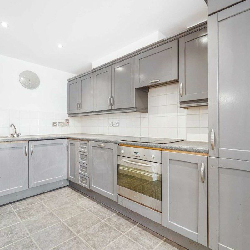 Plough Way, Surrey Quays, SE16 - Photo 1