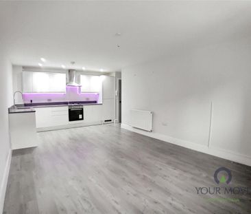 3 bedroom flat to rent - Photo 1