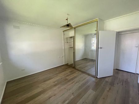 ***Property on Hold*** - Beautifully Renovated 3-Bedroom Home in a Quiet Location - Photo 5