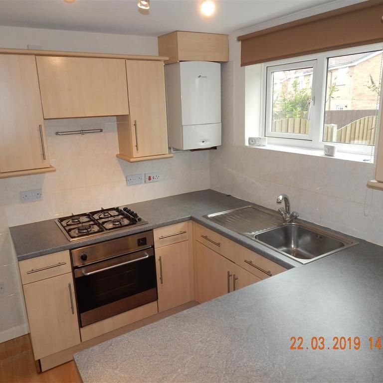 1 bedroom semi-detached house to rent - Photo 1