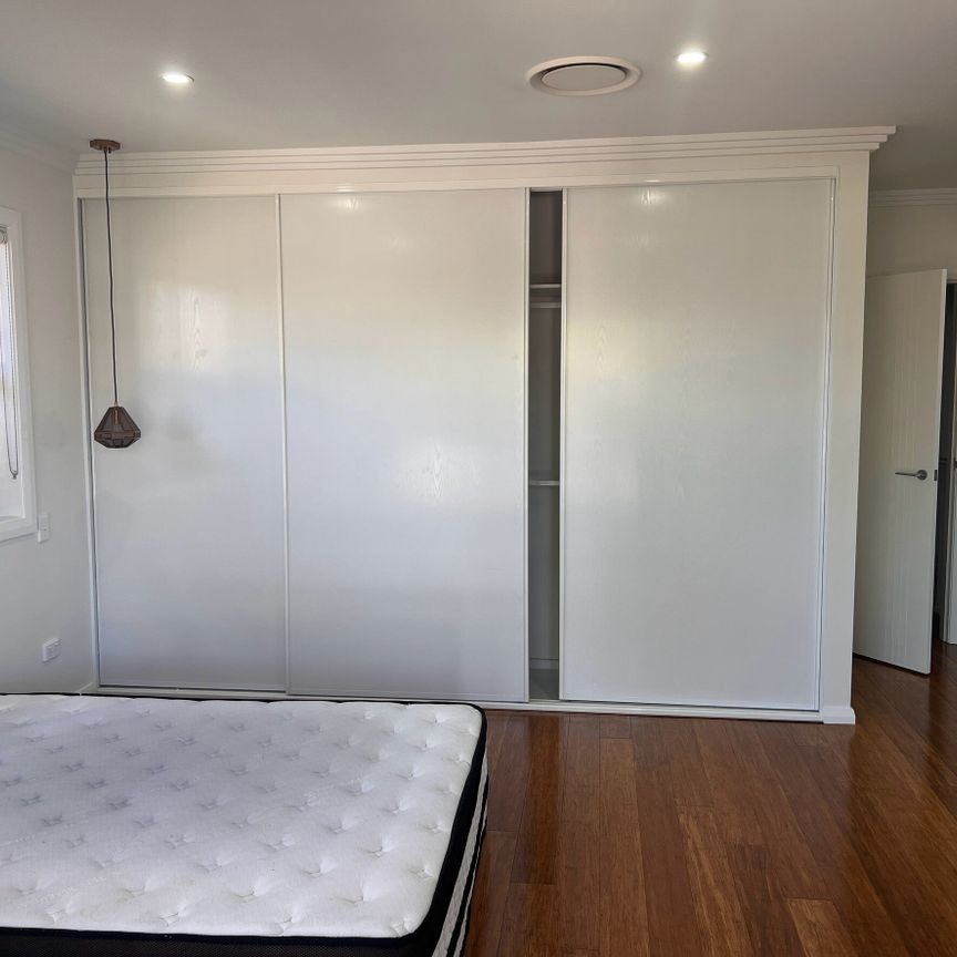 Merrylands - Photo 1